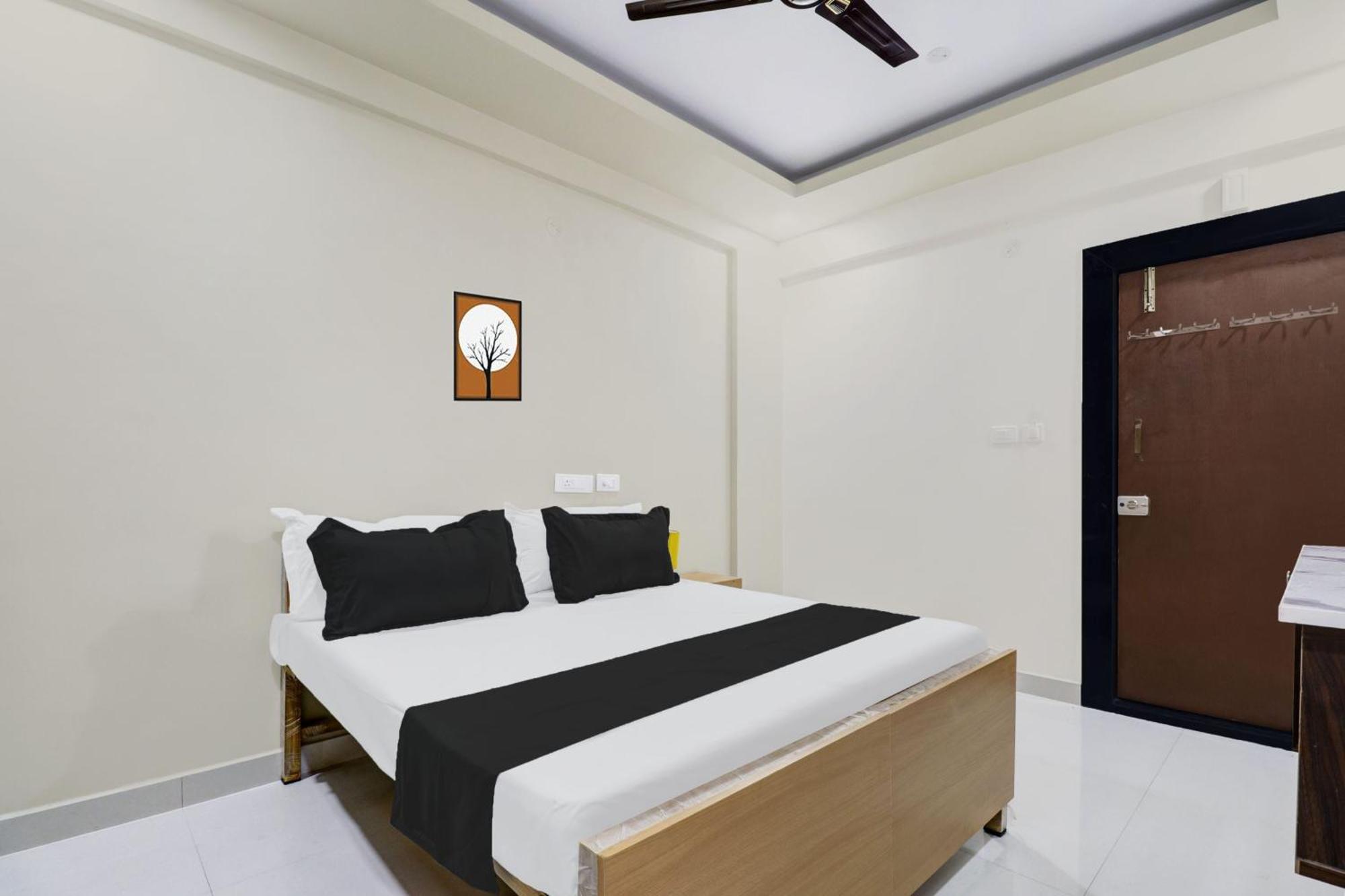 Super Hotel O Sri Harshitha Grand Near Zudio - Star Bazaar, Kundalhalli Gate Бенґалуру Екстер'єр фото